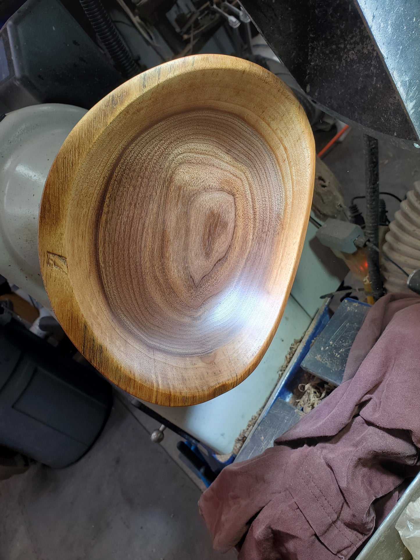 Black walnut 2 bowl nested set 0223-09-0010 & 0223-10-0010