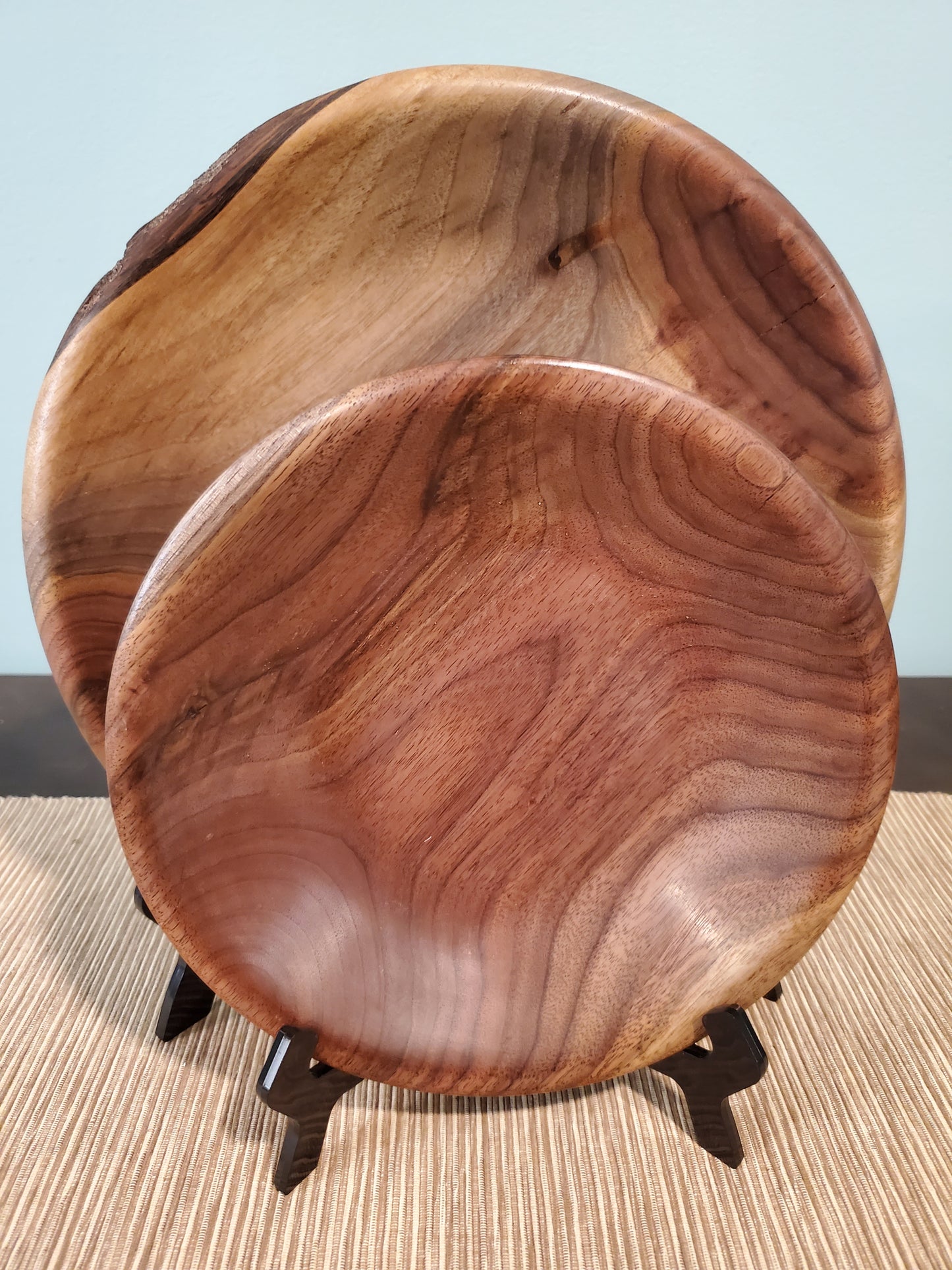 Black Walnut round plate set 0423-09-0028 & 0029