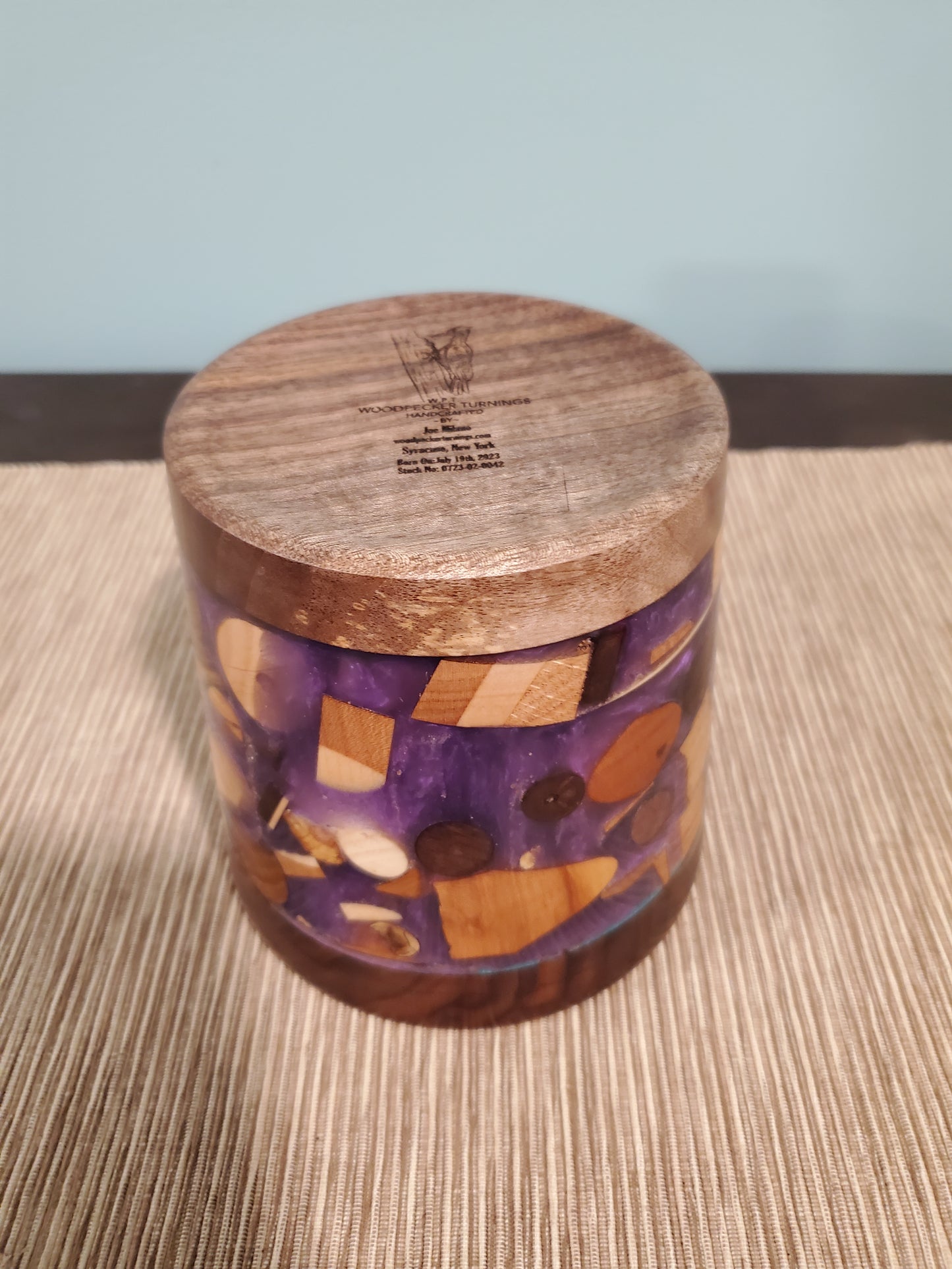 Purple Resin & assorted wood container 0723-02-0042