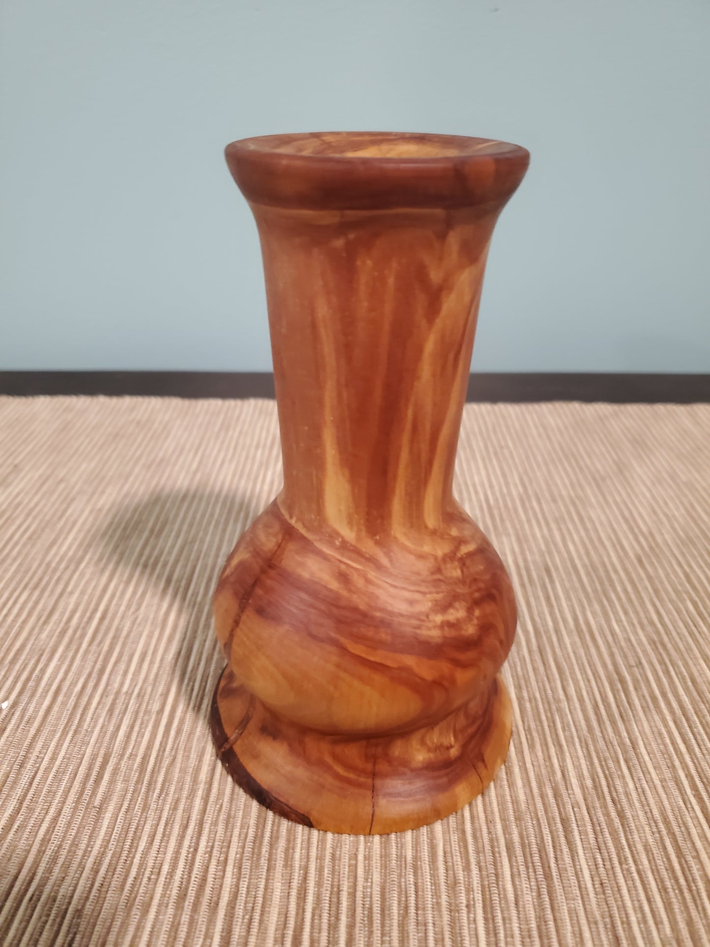 Apple Vase 0823-12-0058