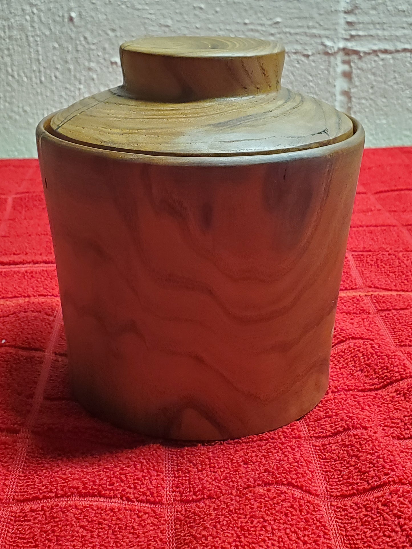 Russian Olive Container with Lid 0223-03-0004