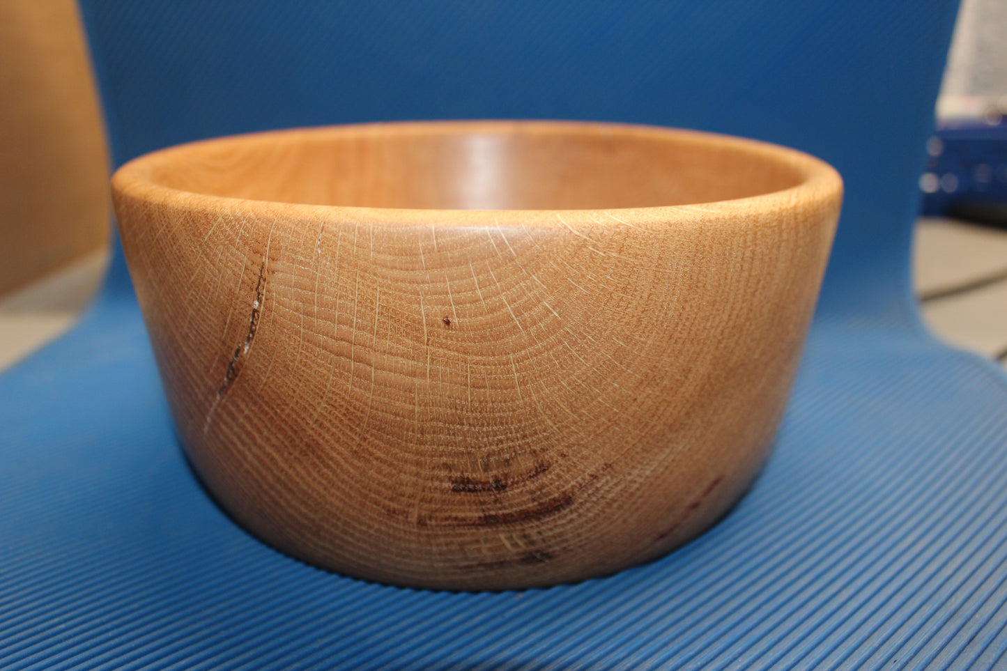 Oak round bowl 0122- 01: