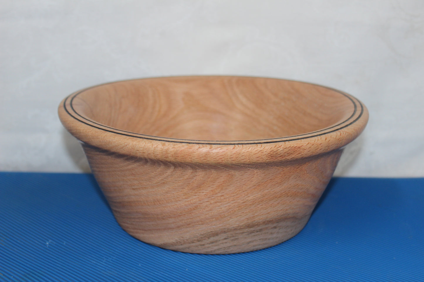 Oak Bowl Thick and Sturdy 0322-05