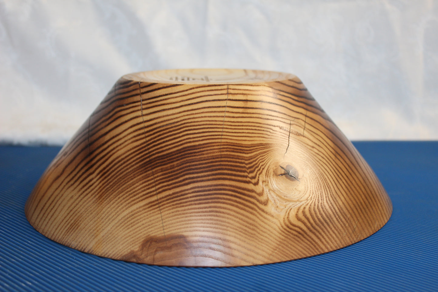 Ash bowl Burnt Exterior 1022-07