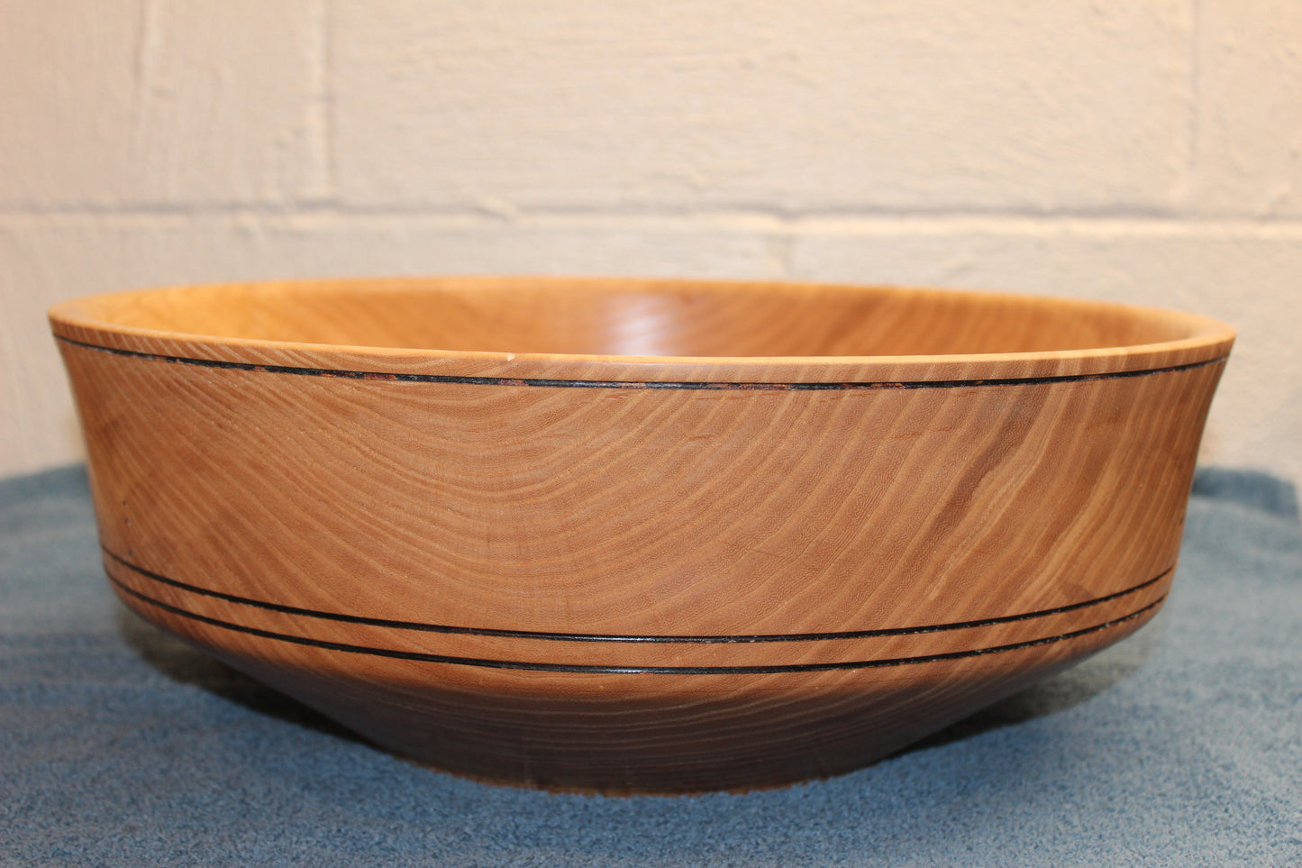 Ash. Large Bowl 0123-01-0001