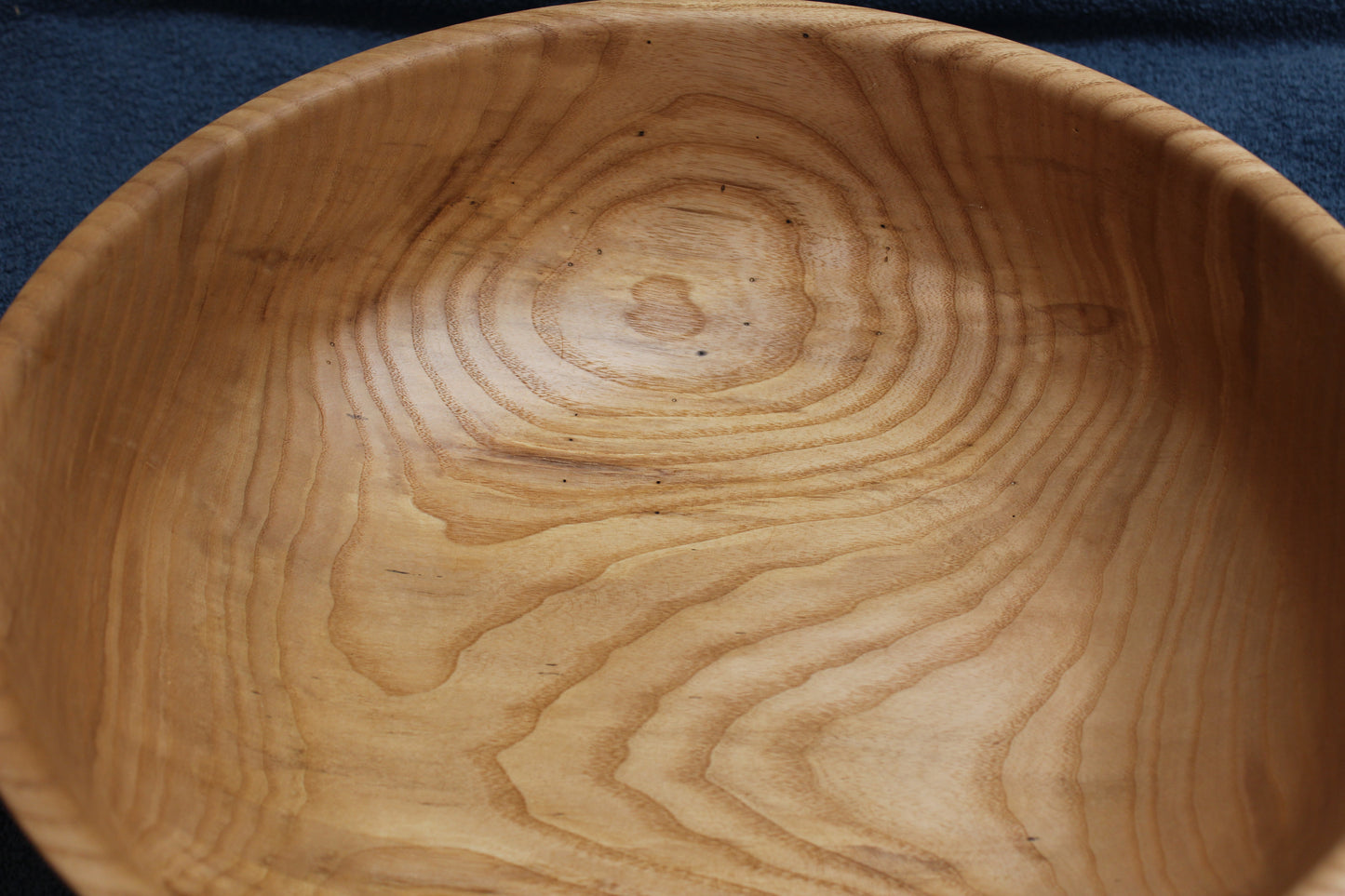 Ash. Large Bowl 0123-01-0001