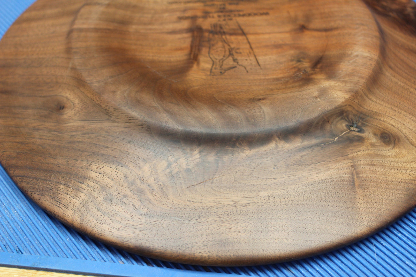 Black Walnut Plate 1021-84